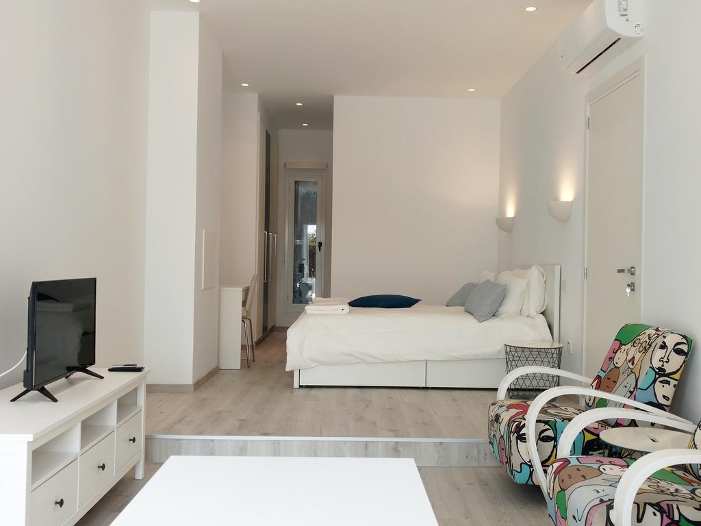 Olosuites 利马索尔 外观 照片